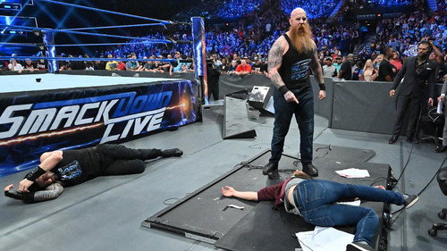 WWE Friday Night SmackDown Season 21 Episode 36 - September 3, 2019 (Norfolk, VA)