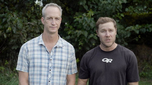 Tiny House Nation Season 5 Episode 3 - Tiny House Builders Can't Jump