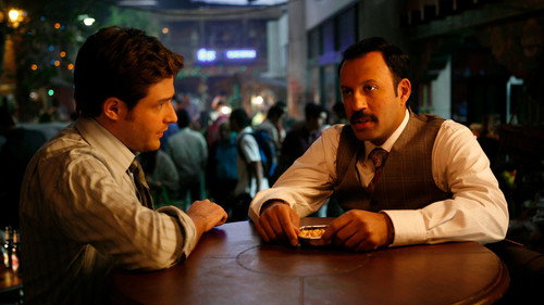 Outsourced Season 1 Episode 18 - Gupta's Hit and Manmeet's Missus