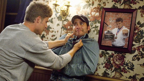 Happy Endings Season 1 Episode 10 - Bo Fight