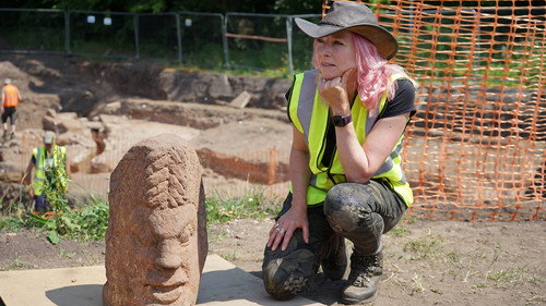 Digging for Britain S11E1 — The Roman Emperor’s Bathhouse