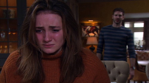 Episode 8982 (Mon 8th Mar 2021) still