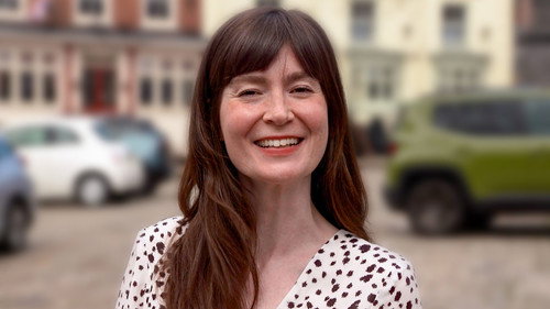Bargain Hunt Season 67 Episode 21 - Heanor 21