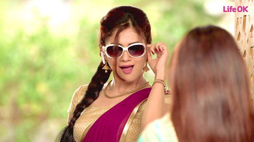 Bahu Hamari Rajni Kant Season 3 Episode 11 - Surili Makes Rajni A Maid