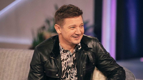 Jeremy Renner, Jennifer Tilly still