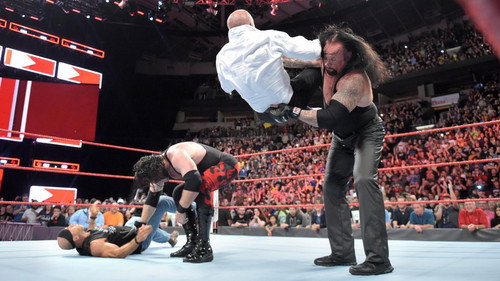 Raw Season 26 Episode 40 - October 1, 2018 (Seattle, WA)