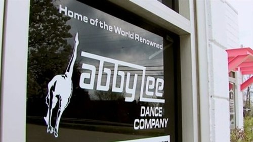 Dance Moms Season 1 Episode 1 - The Competition Begins