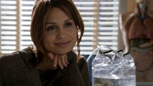 Popular Season 1 Episode 3 - Under Siege