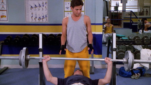 Beverly Hills, 90210 Season 2 Episode 20 - A Competitive Edge