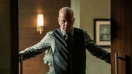 undefined Season 4 Episode 8 - Sharp Dressed Man