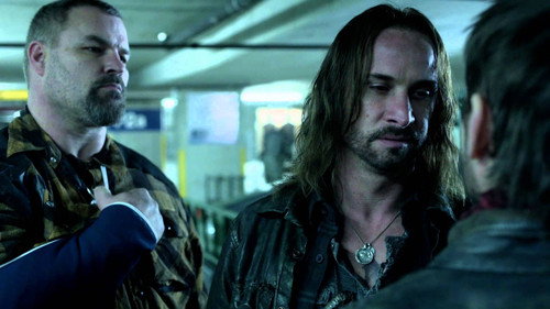 Falling Skies Season 2 Episode 10 - A More Perfect Union