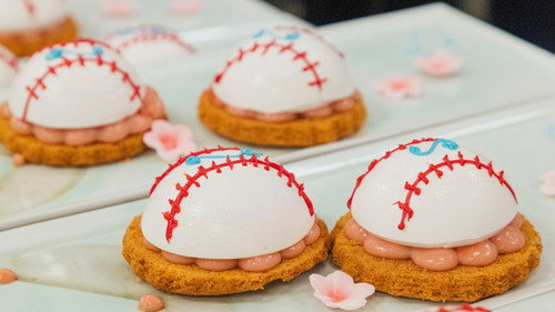 Spring Baking Championship Season 8 Episode 6 - Take Me Out to the Ballgame