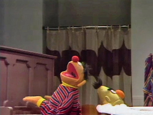 Sesame Street Season 7 Episode 105 - Sing-Along in Ernie and Bert’s Bathroom (0900)