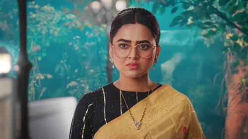 Pratha Receives Dreadful News! still