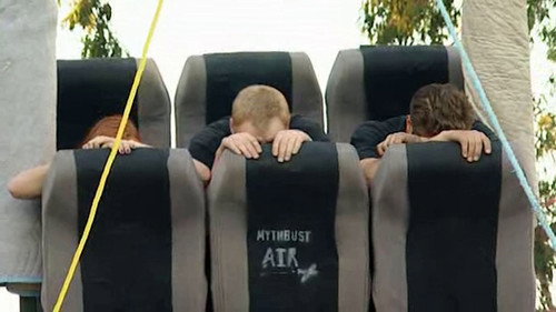 MythBusters Season 3 Episode 9 - Killer Brace Position