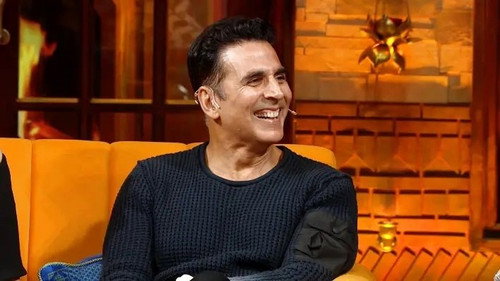 Team Of Cuttputlli On Kapil's Show still