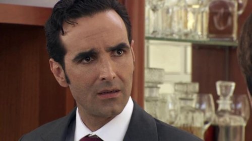 El Señor de los Cielos Season 1 Episode 21 - La primera sospecha