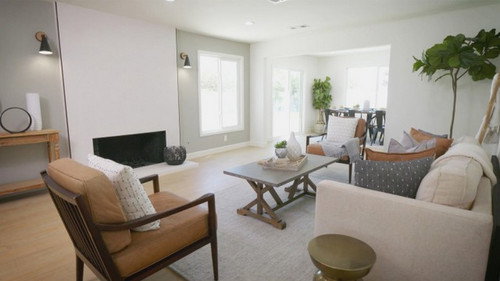 Flipping 101 With Tarek El Moussa Season 2 Episode 9 - Posts Beams and Bold Designs