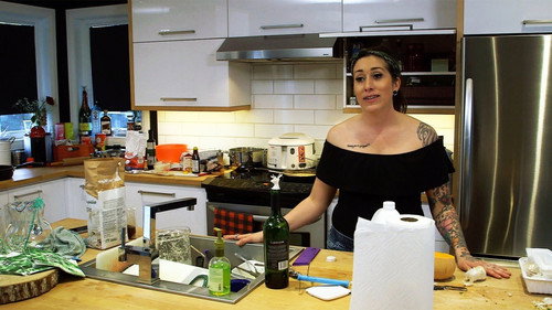 Un souper presque parfait Season 11 Episode 1 - Episode 1