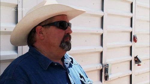 Storage Wars: Texas Season 3 Episode 11 - Yo! Mary Raps