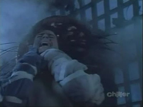 Monsters Season 1 Episode 15 - The Mother Instinct