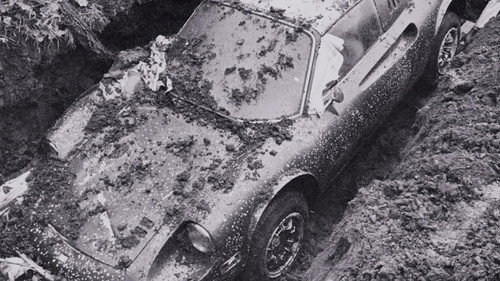 Auto/Biography Season 1 Episode 1 - The Case of the Buried Dino
