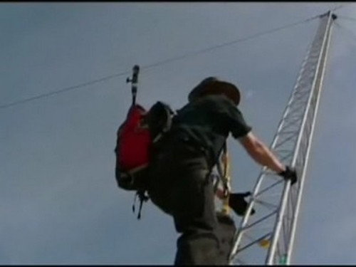 MythBusters Season 3 Episode 12 - Border Slingshot