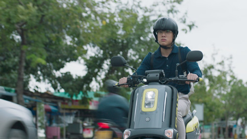 In Family We Trust Season 1 Episode 12 - Searching for motivation