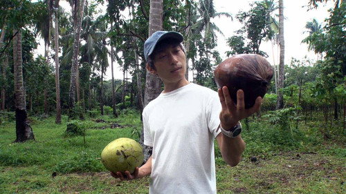 FRONTRUNNERS Season 2 Episode 10 - Coconut Entrepreneur Tackling Poverty - Mizui Yu