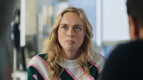 Episode 1563 still