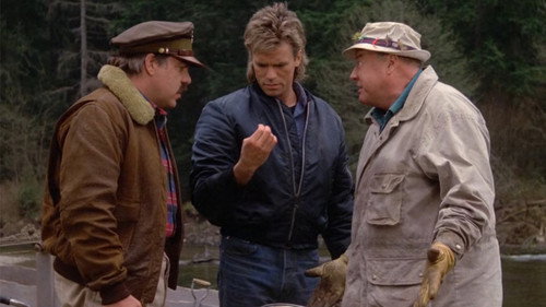 MacGyver Season 4 Episode 19 - Unfinished Business