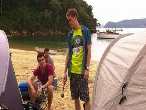 Episode 6089 still