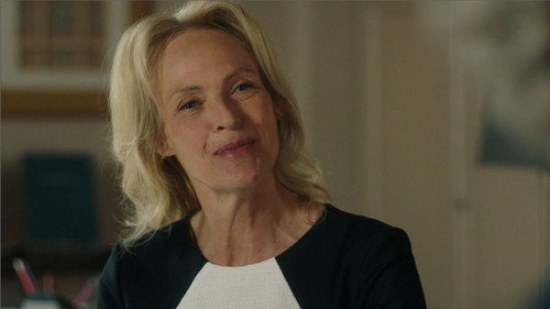 Episode 414 still