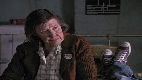 Northern Exposure Season 3 Episode 6 - The Body in Question