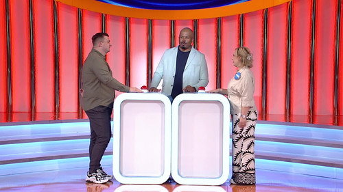 Family Feud Romania Season 2025 Episode 15 - Episode 15