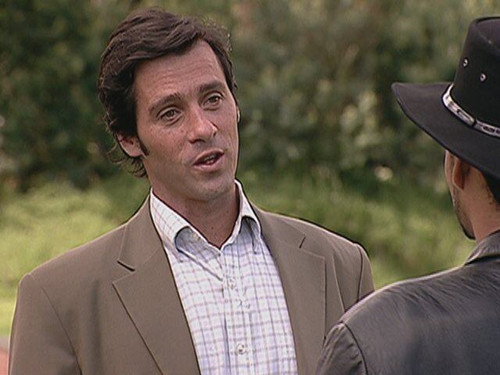 Pasión de Gavilanes Season 1 Episode 16 - Oscar's Plans