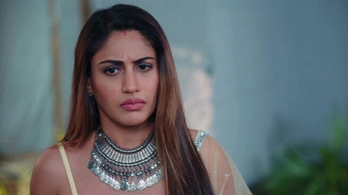 Naagin Season 5 Episode 50 - Bani Creates a Protective Shield