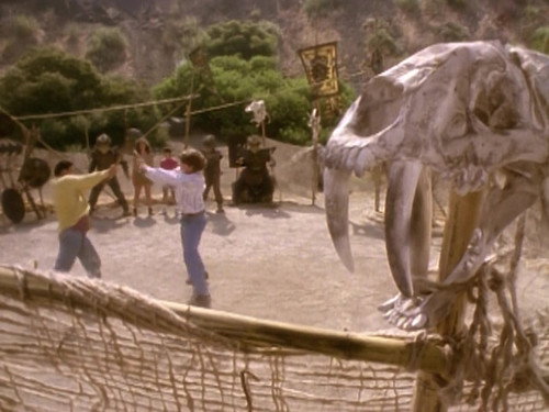 Land of the Lost Season 2 Episode 4 - The Gladiators