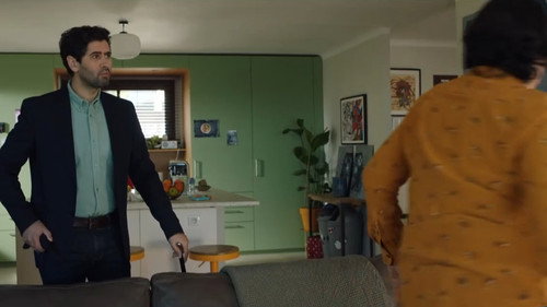 Episode 1683 still