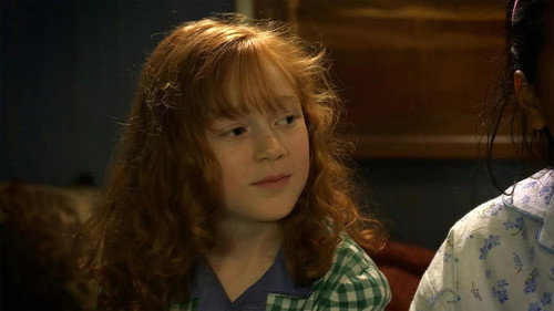 Katie Morag Season 1 Episode 12 - Grannie Island's Ceilidh - Little Izzy