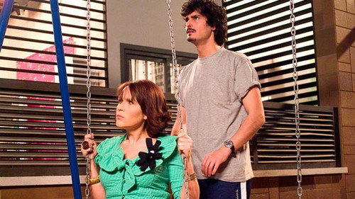 La que se avecina Season 3 Episode 4 - Una avispilla, una dominatrix y un moco asesino