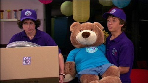 Zoey 101 Season 1 Episode 3 - Webcam