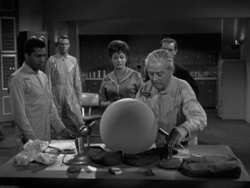 The Outer Limits Season 1 Episode 24 - Moonstone