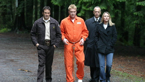 The Dead Zone Season 3 Episode 2 - Finding Rachel (2)