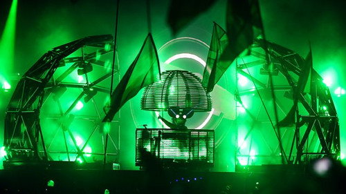 Glastonbury Season 19 Episode 16 - deadmau5