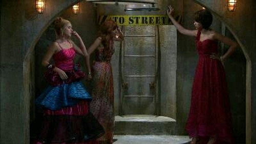 Shake It Up Season 2 Episode 19 - Tunnel It Up