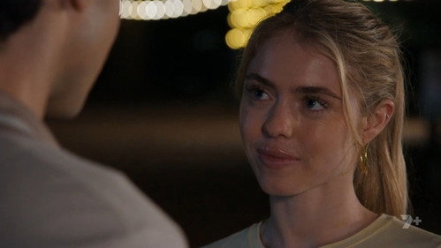 Episode 8817 still