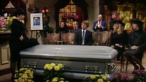 Bosom Buddies Season 2 Episode 13 - Hildy's Dirt Map