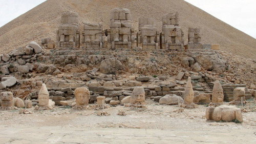 Ancient Aliens Season 3 Episode 8 - Aliens and Lost Worlds