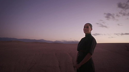 Solo Traveling with Tracee Ellis Ross Season 1 Episode 1 - Morocco